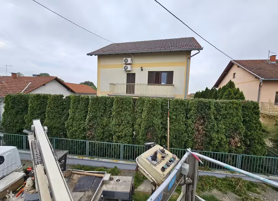 Rad auto korpom uz sigurnu poziciju