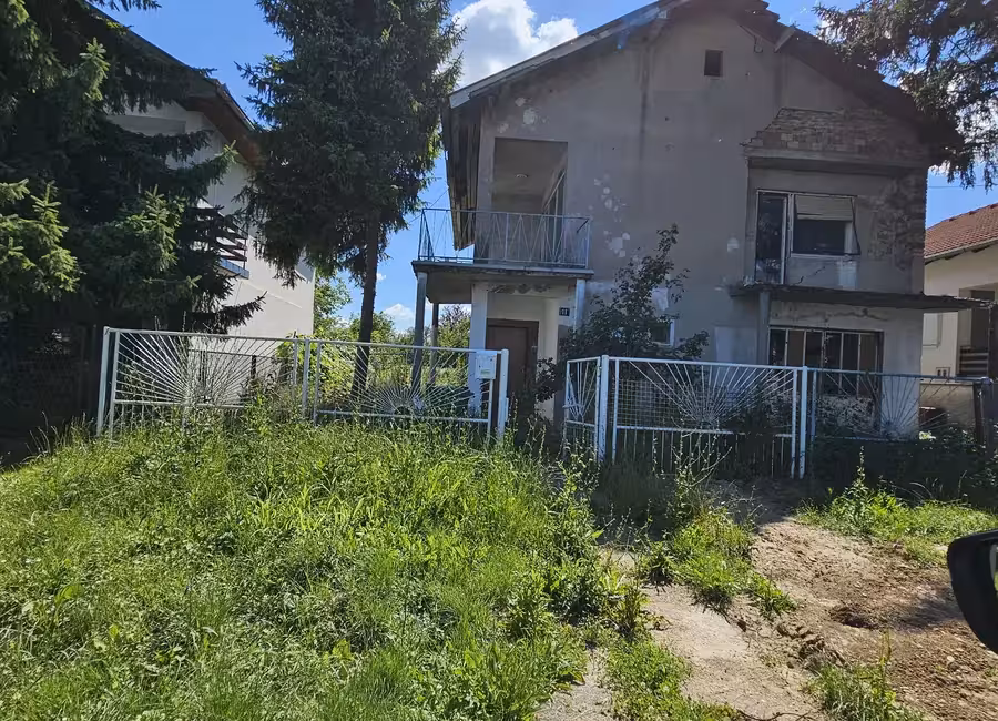 Priprema dvorišta za uređenje