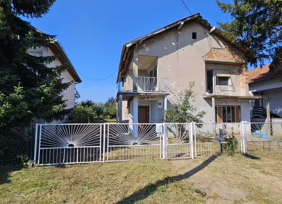 Završeno uređenje prilaza i dvorišta